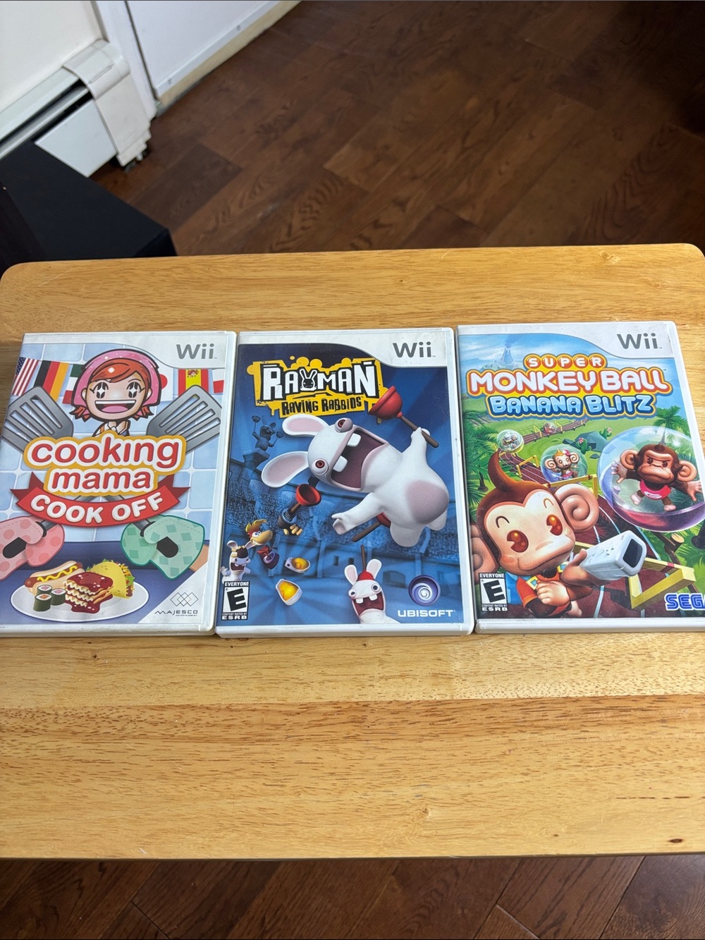 Bundle of 3 Nintendo Wii Games Cooking Mama: Cook Off Ravman Super Monkey Ball